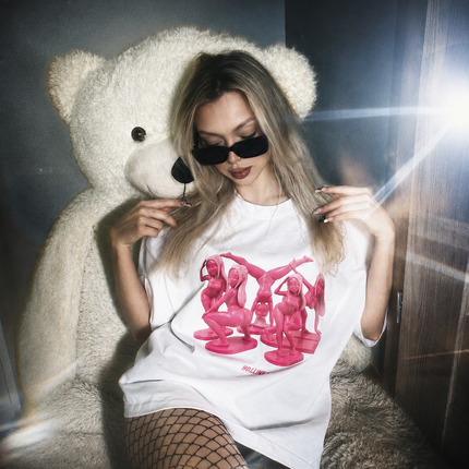 PLASTIC TOYS TEE